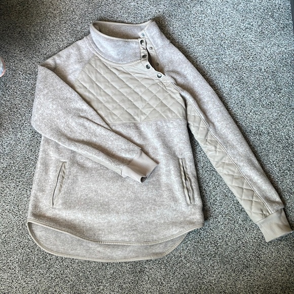Abercrombie & Fitch Tops - Abercrombie and Fitch Asymmetric Snap Fleece